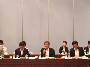 R60805近畿２府８県議会議長会02