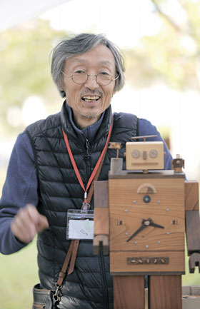 木工作家、乾善弘さん写真