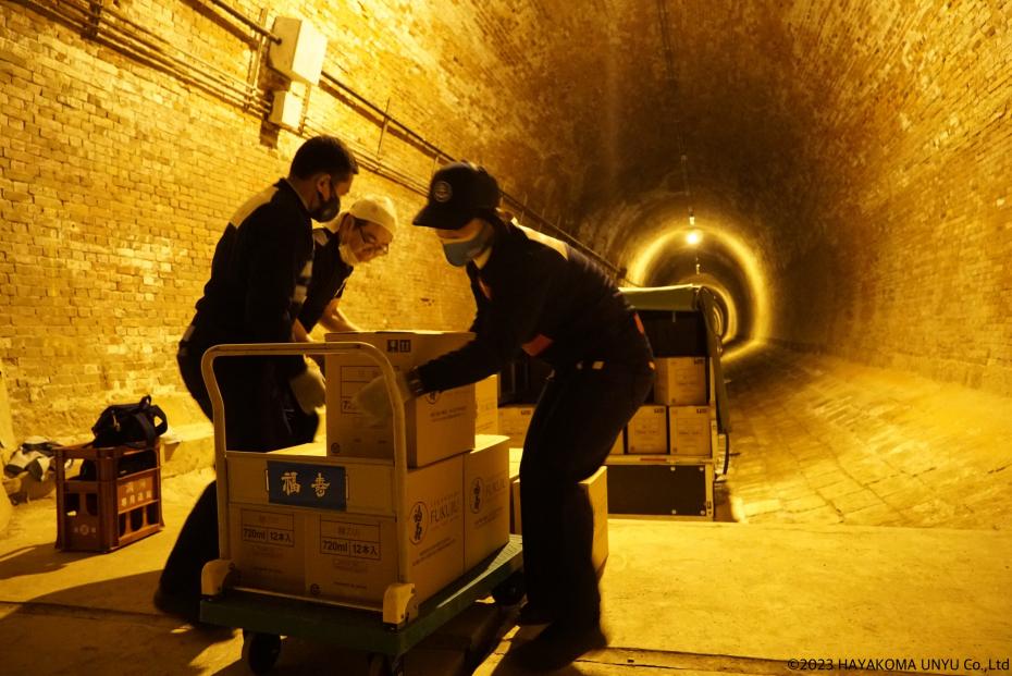 蔵入れの様子