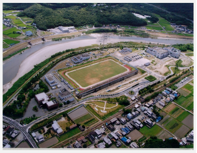 加古川上流浄化センター上部利用施設航空写真