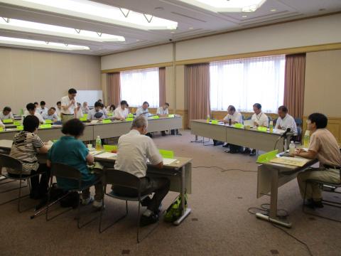 兵庫県都市農業振興基本計画検討会議の様子